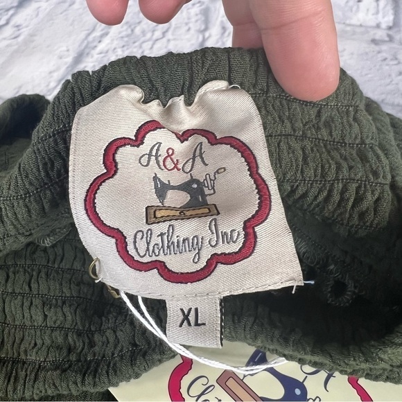 Off shoulder dress size XL - Picture 12 of 13